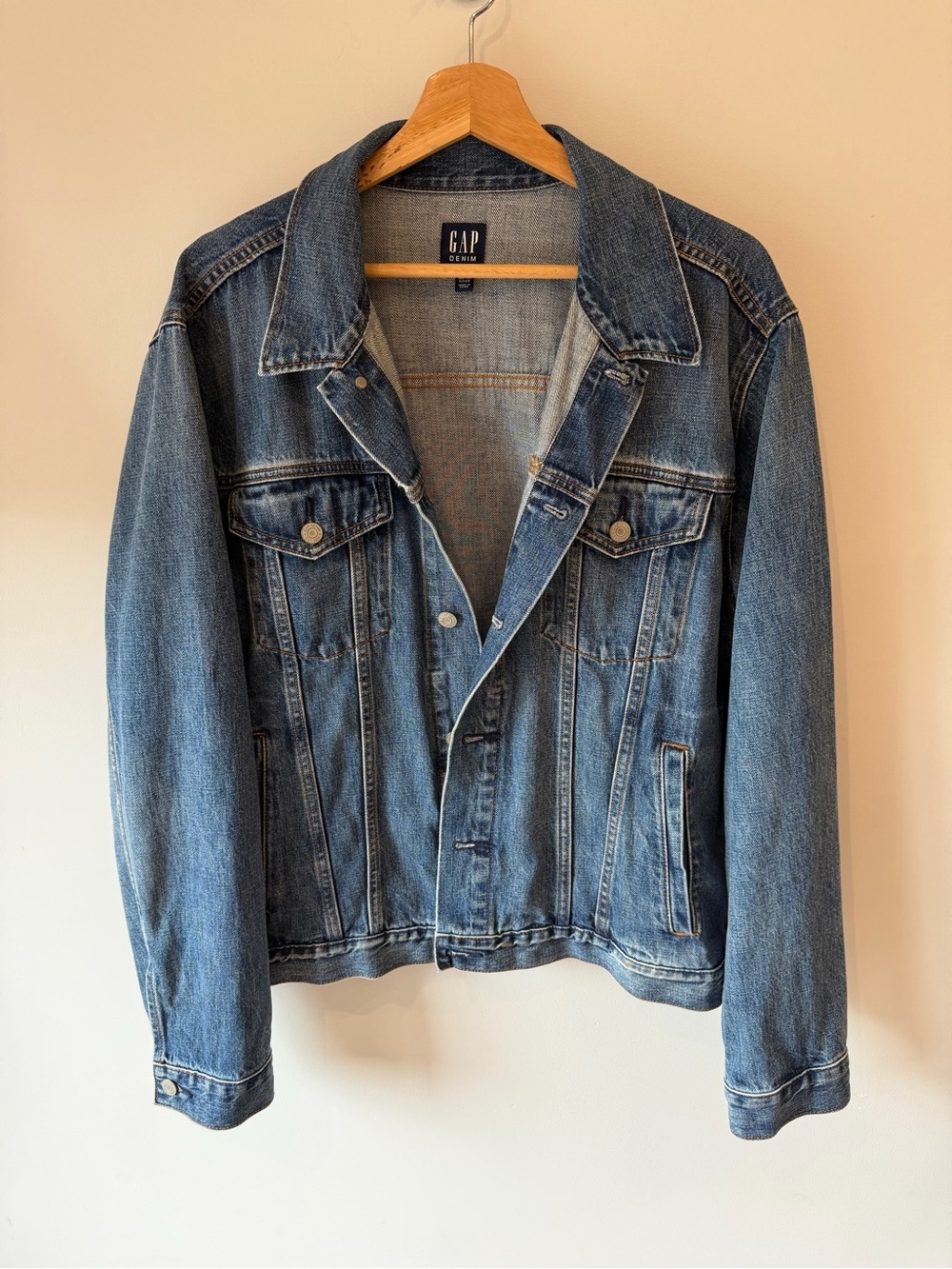 GAP Denim Men’s XL Classic Blue Denim Jacket
